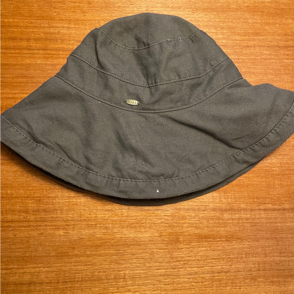Scala Gardening Bucket Hat in grey